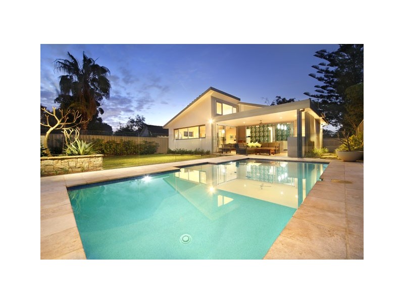 2 Sunset Avenue, Cronulla NSW 2230