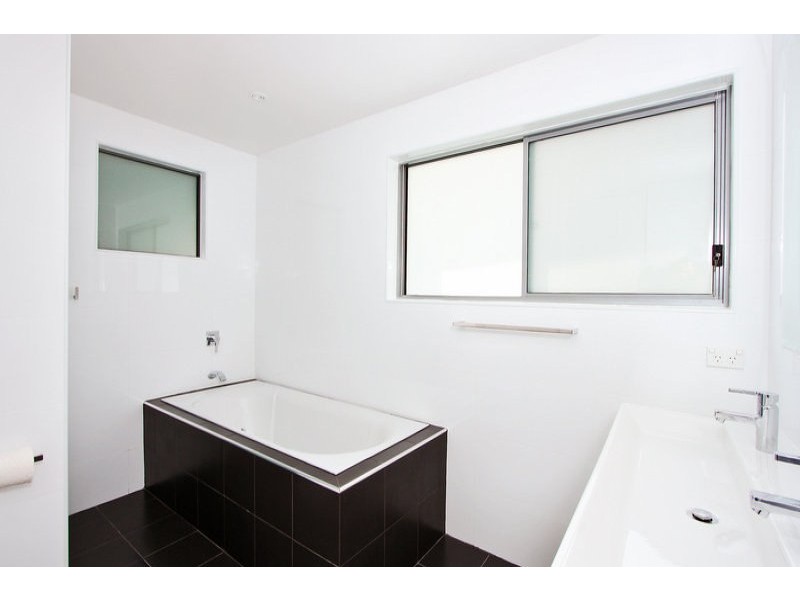 1 Loch Lomond Crescent, Burraneer NSW 2230