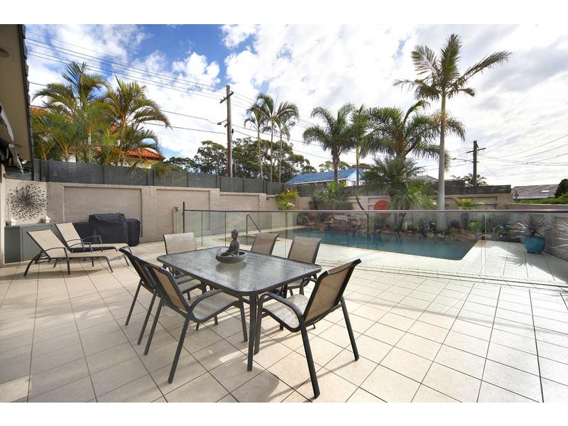 4 Binaville Avenue, Burraneer NSW 2230