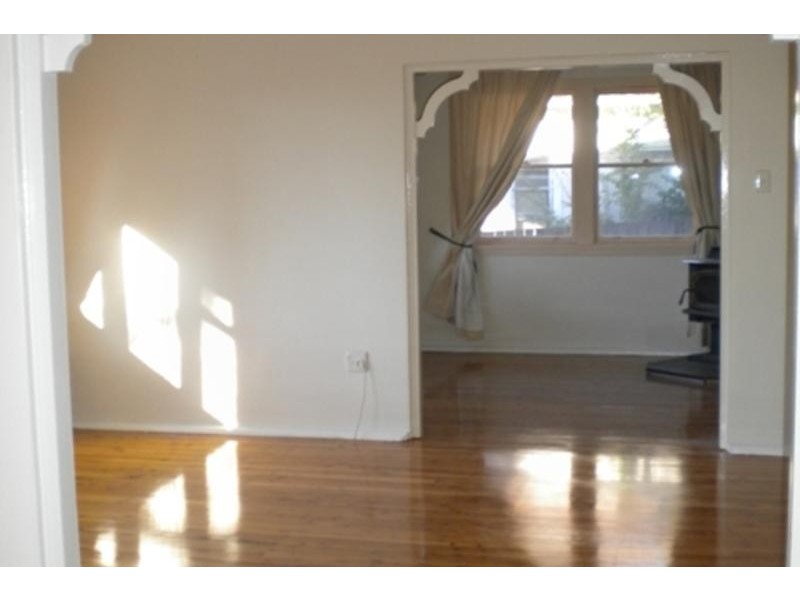 218 President Avenue, Miranda NSW 2228