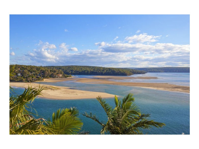 10 Loch Lomond Crescent, Burraneer NSW 2230