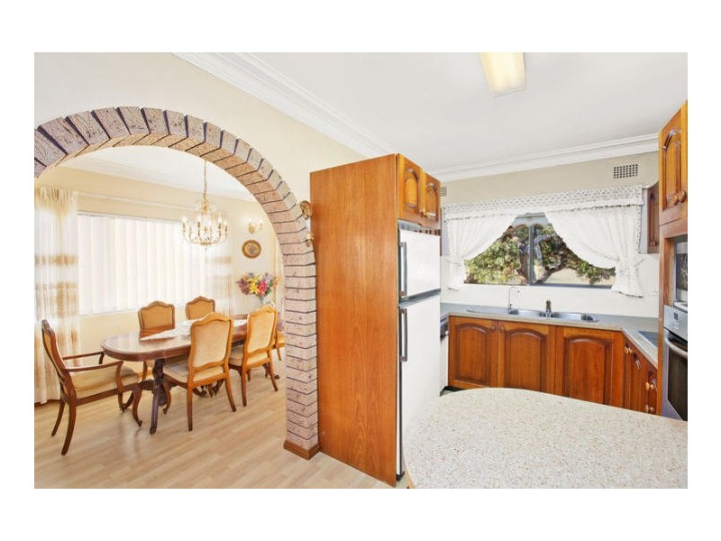 10 Loch Lomond Crescent, Burraneer NSW 2230