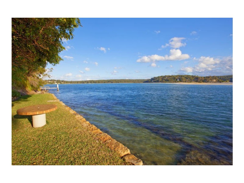 10 Loch Lomond Crescent, Burraneer NSW 2230