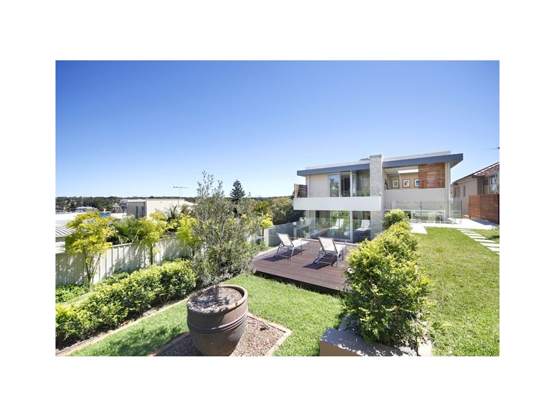 4 Leumeah Street, Cronulla NSW 2230