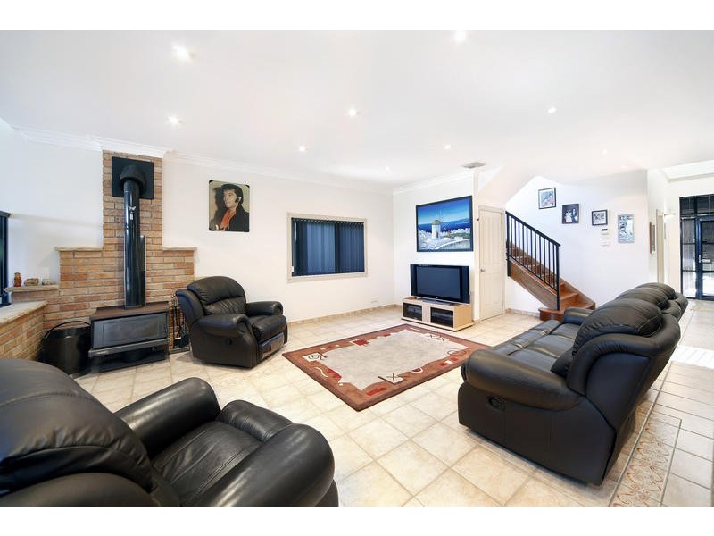 10 Langer Avenue, Caringbah NSW 2229
