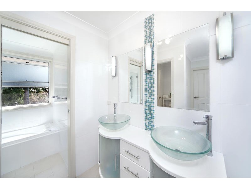 3 Dunbar Place, Illawong NSW 2234