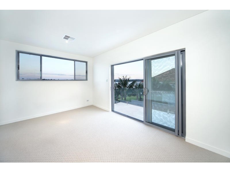 1 Binaville Avenue, Burraneer NSW 2230