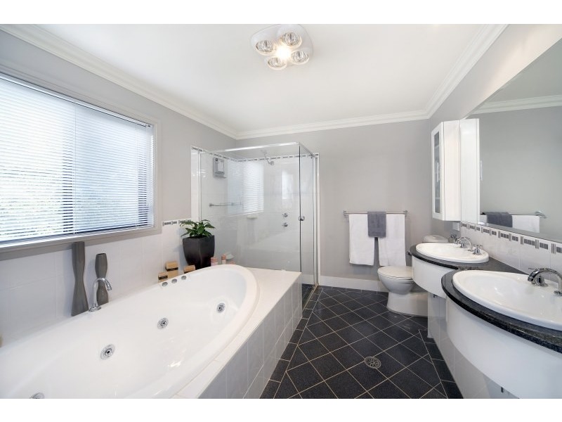 16 Jellicoe Street, Caringbah NSW 2229