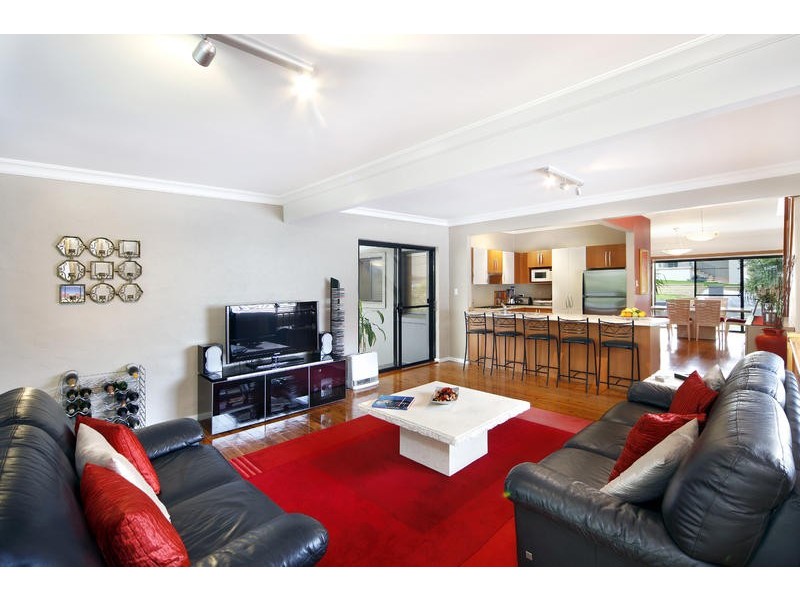 6 Nemesia Avenue, Caringbah NSW 2229