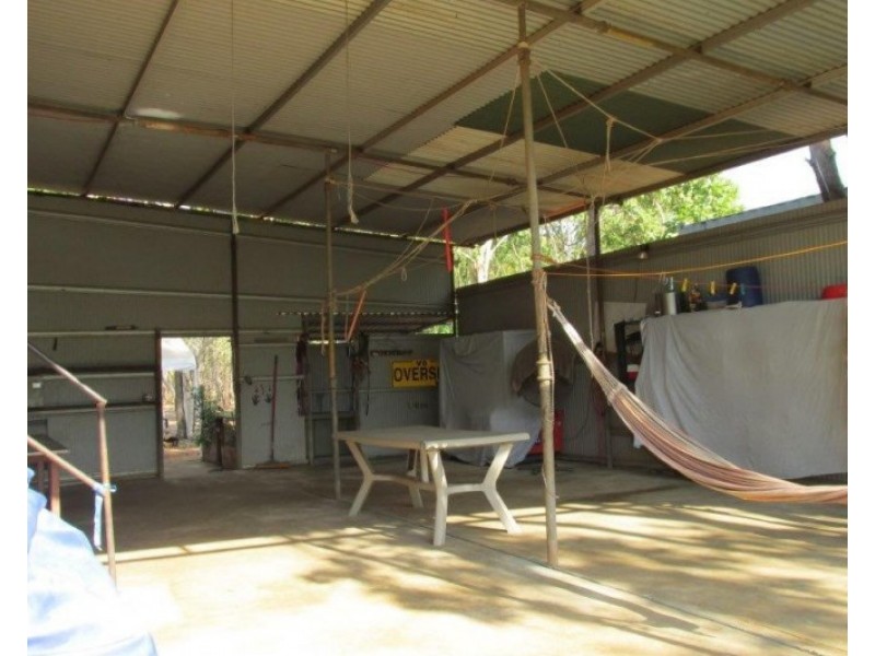 210 Strickland Road, Adelaide River NT 0846