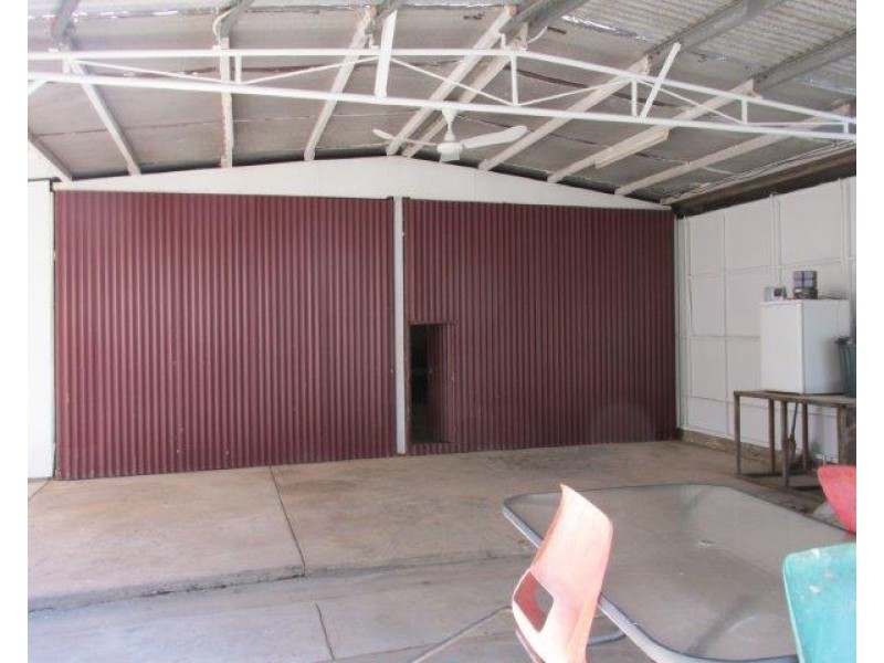 6 Dogherty Street, Adelaide River NT 0846