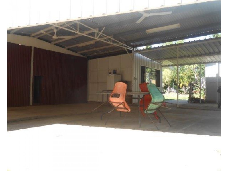 6 Dogherty Street, Adelaide River NT 0846