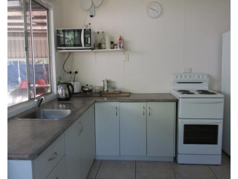 6 Dogherty Street, Adelaide River NT 0846