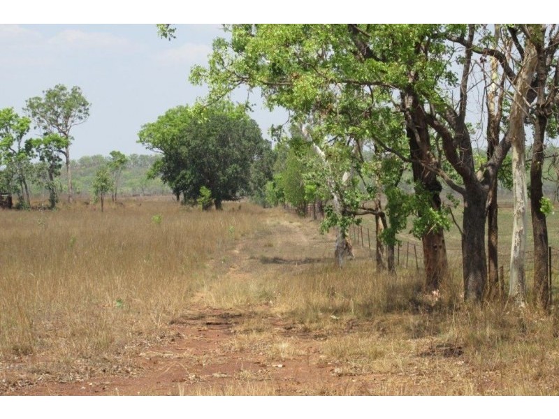 187 Stuart Highway, Coomalie Creek NT 0845