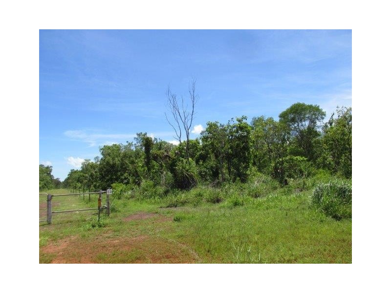100 Maritana Road, Dundee Beach NT 0840
