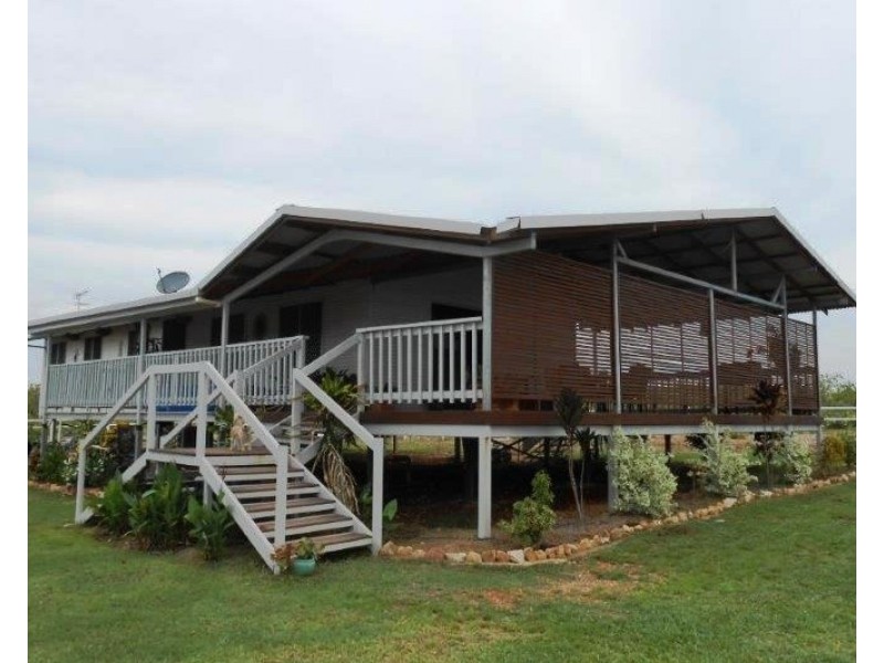 74 Scott Road, Batchelor NT 0845