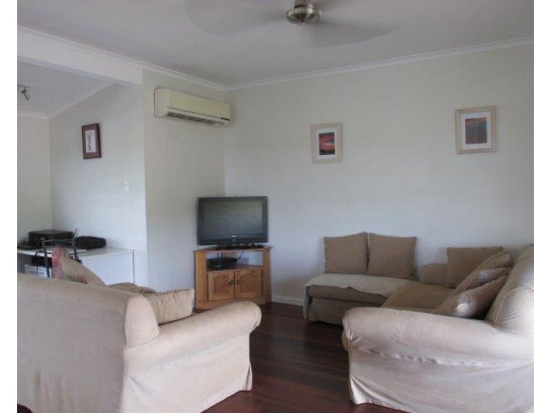 74 Scott Road, Batchelor NT 0845