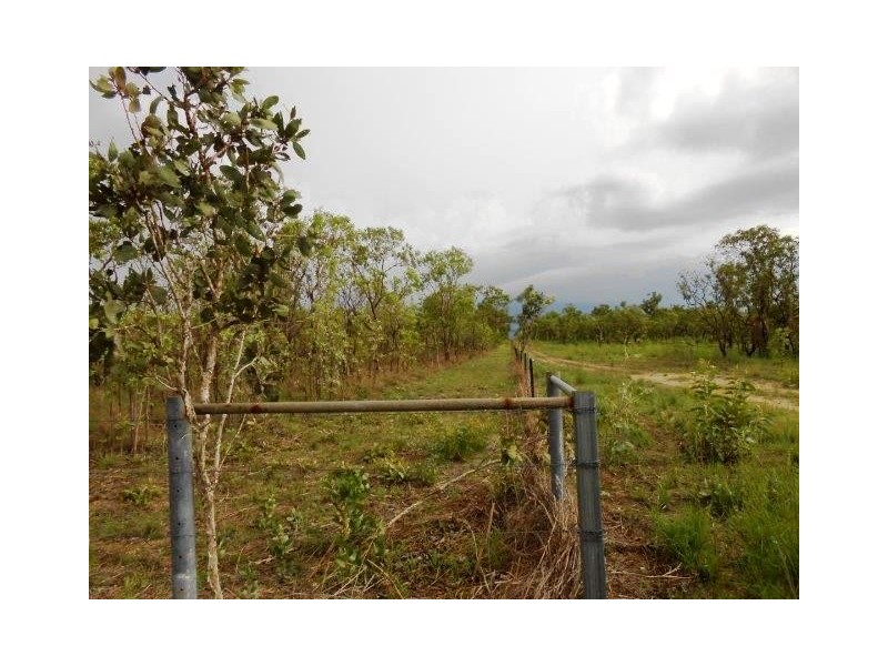 868 Peacock Road, Collett Creek NT 0845
