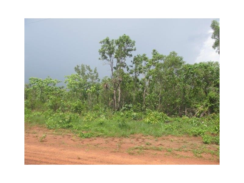 Dundee Beach NT 0840