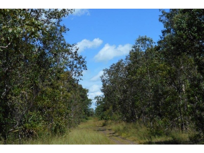 Dundee Beach NT 0840