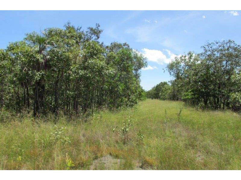 Dundee Beach NT 0840