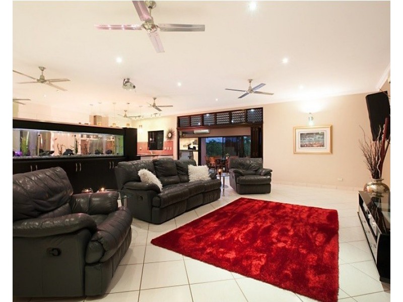 5 Watson Court, Farrar NT 0830