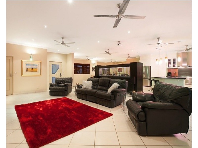 5 Watson Court, Farrar NT 0830