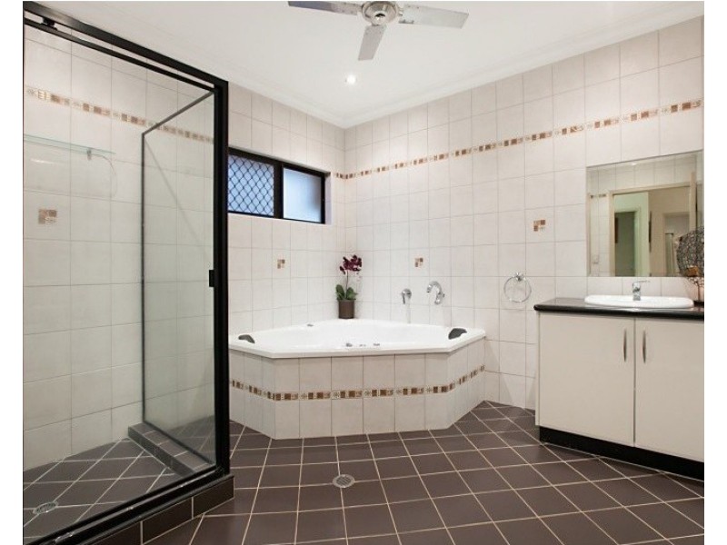 5 Watson Court, Farrar NT 0830