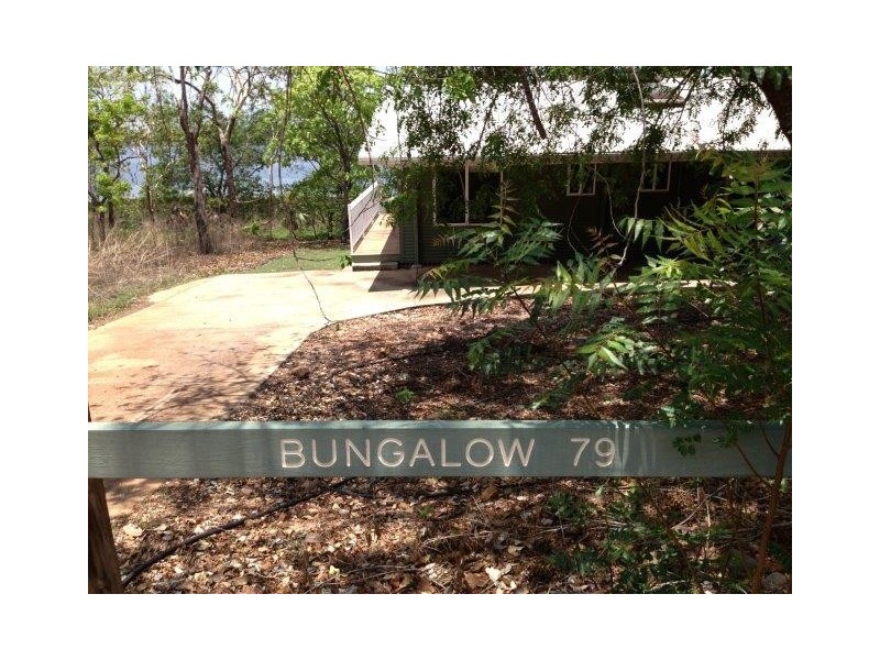 Lake Bennett NT 0822