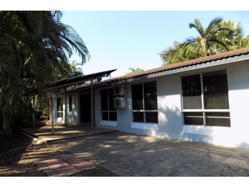 2 Uiver Court, Moulden NT 0830