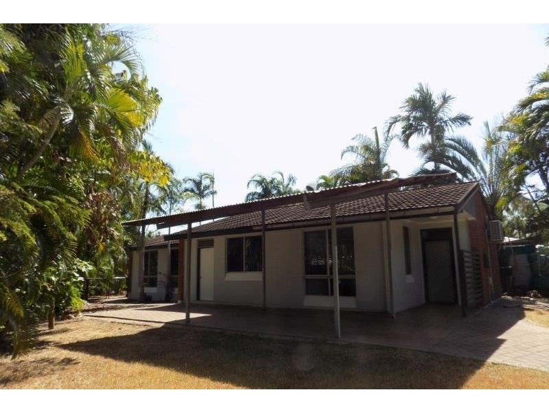 2 Uiver Court, Moulden NT 0830