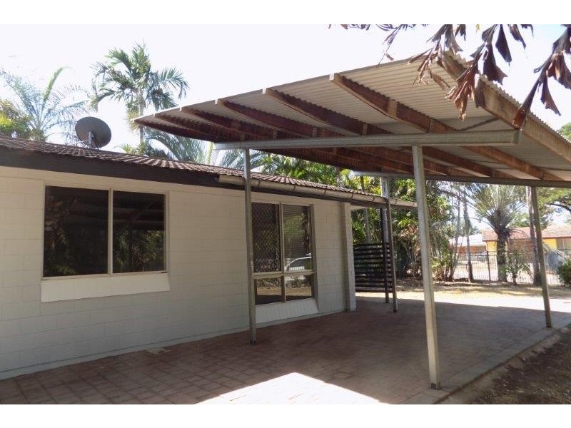 2 Uiver Court, Moulden NT 0830
