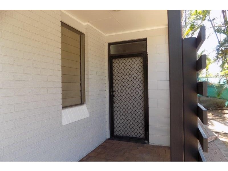 2 Uiver Court, Moulden NT 0830