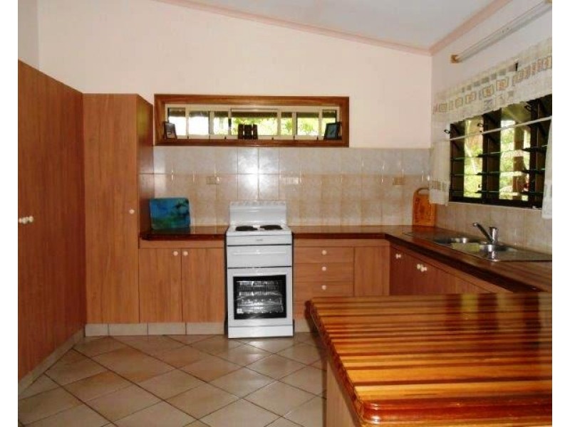 65 Corella Avenue, Howard Springs NT 0835