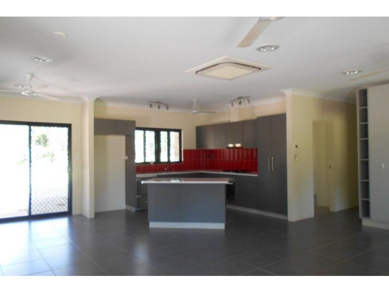 130 Corella Avenue, Howard Springs NT 0835