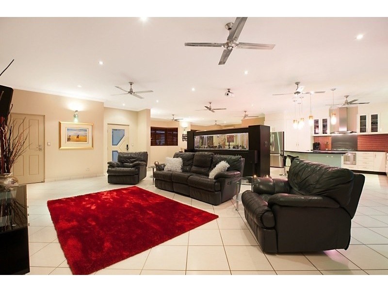 5 Watson Court, Farrar NT 0830