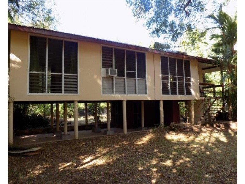 8 Naranga Street, Batchelor NT 0845