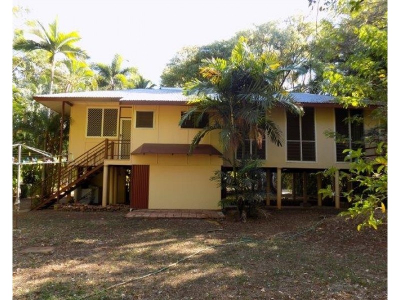8 Naranga Street, Batchelor NT 0845