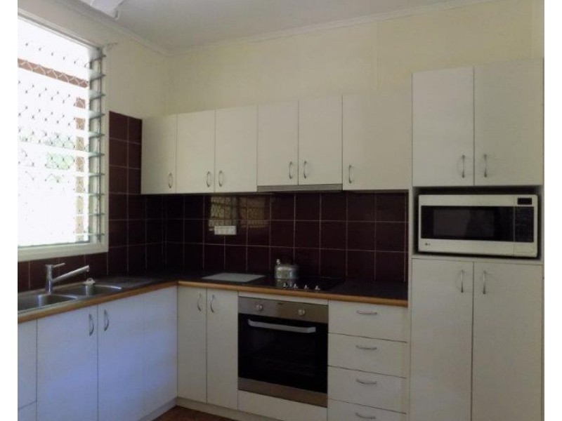 8 Naranga Street, Batchelor NT 0845