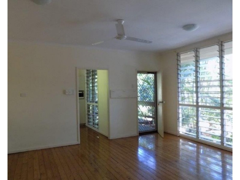 8 Naranga Street, Batchelor NT 0845