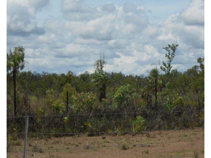 32 Nolan Road, Batchelor NT 0845