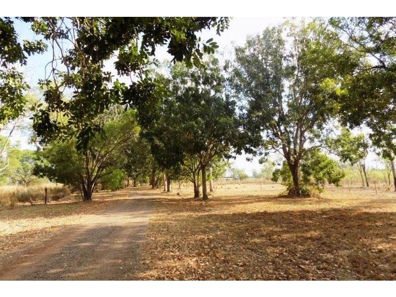 Acacia Hills NT 0822