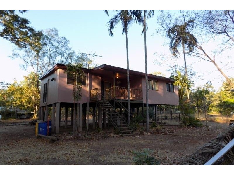 21 Mardango Street, Batchelor NT 0845
