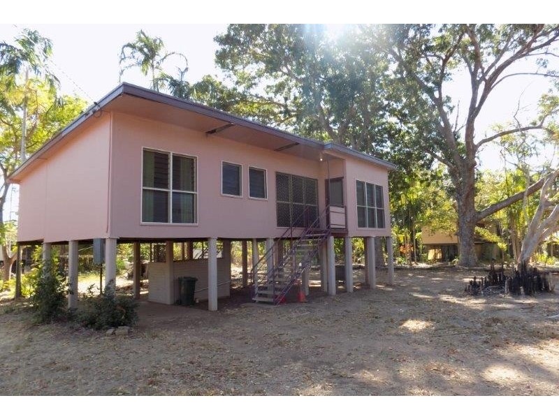 21 Mardango Street, Batchelor NT 0845
