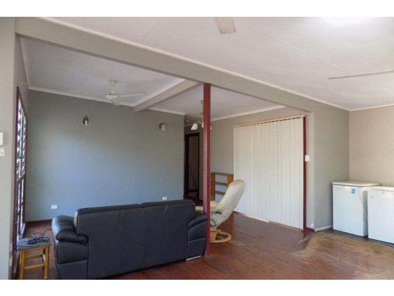 21 Mardango Street, Batchelor NT 0845