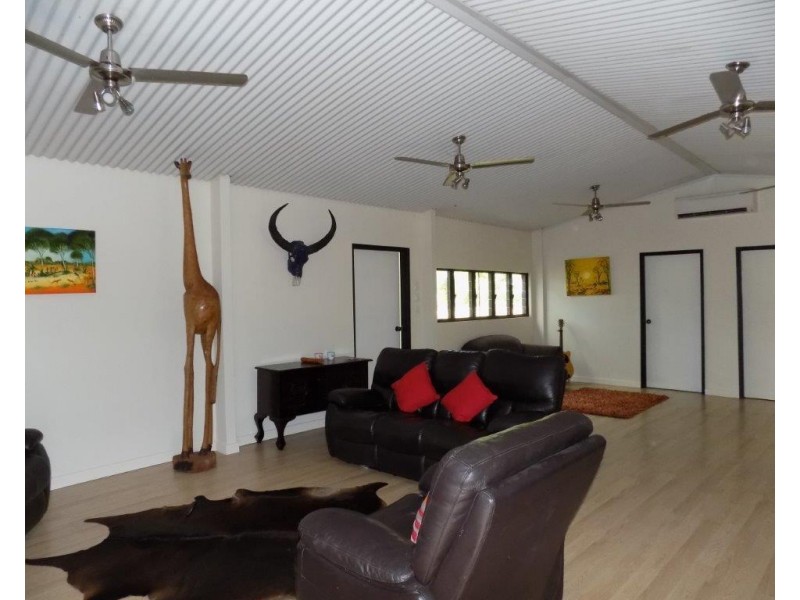 1055 Livingstone Road, Berry Springs NT 0838