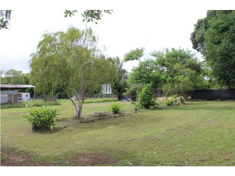 113 Memorial Terrace, Adelaide River NT 0846