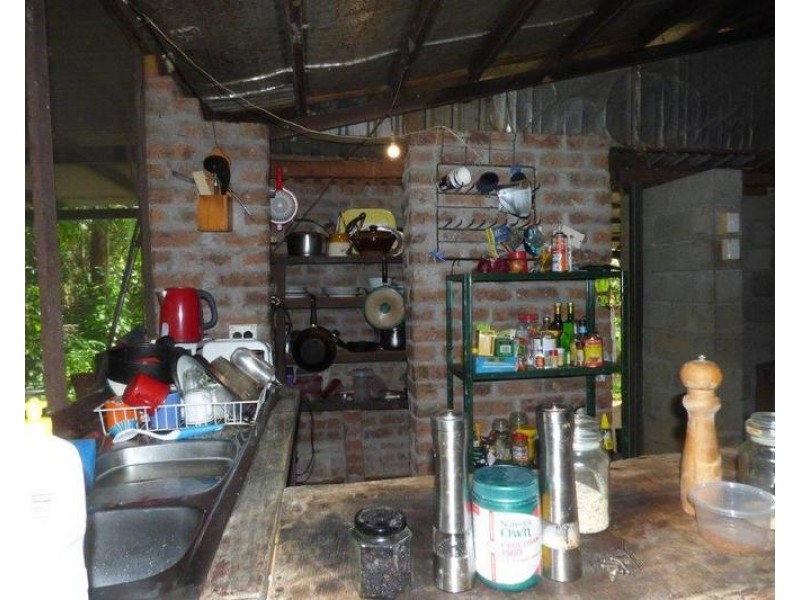 Livingstone NT 0822