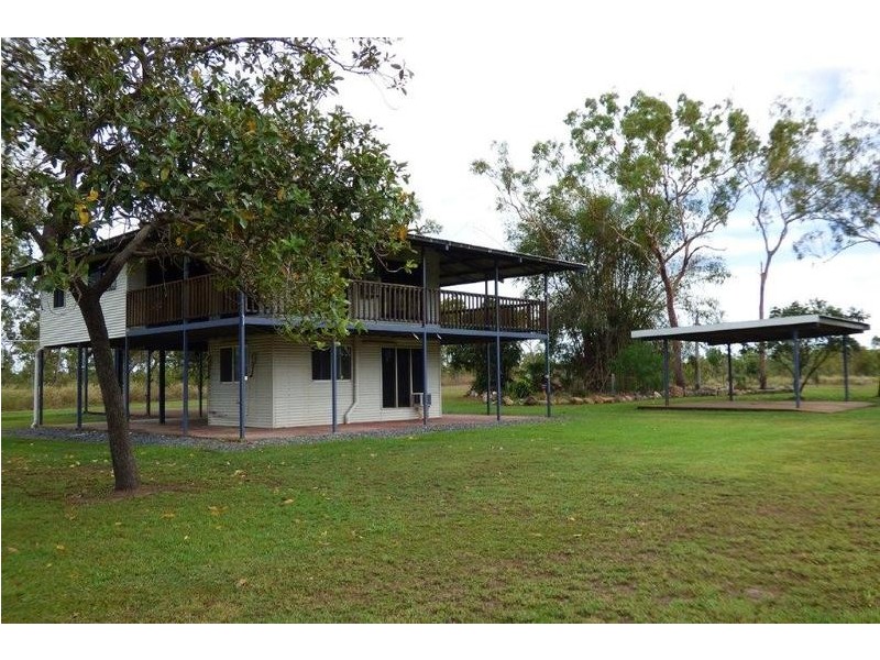 222 Eeee Road, Livingstone NT 0822