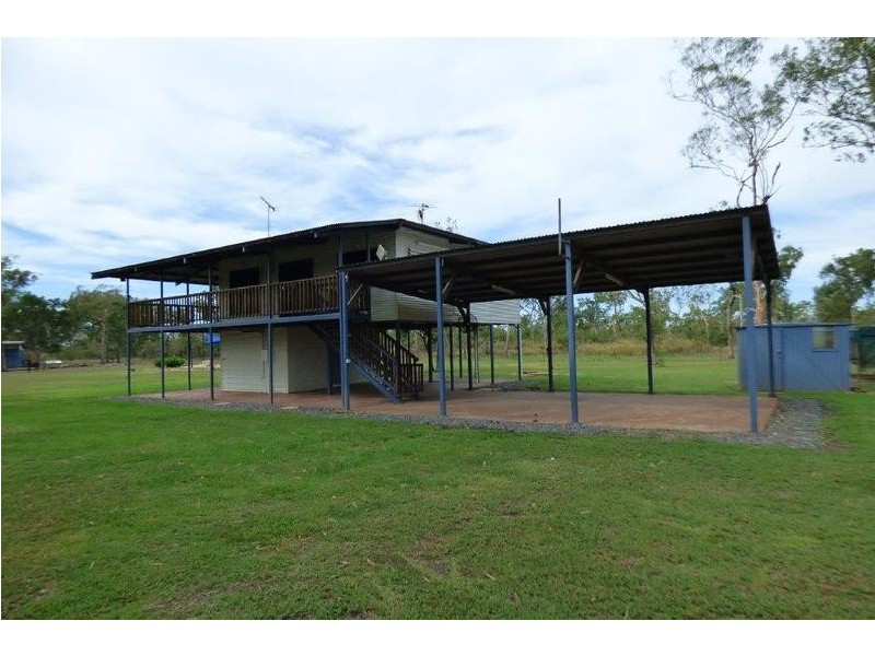 222 Eeee Road, Livingstone NT 0822